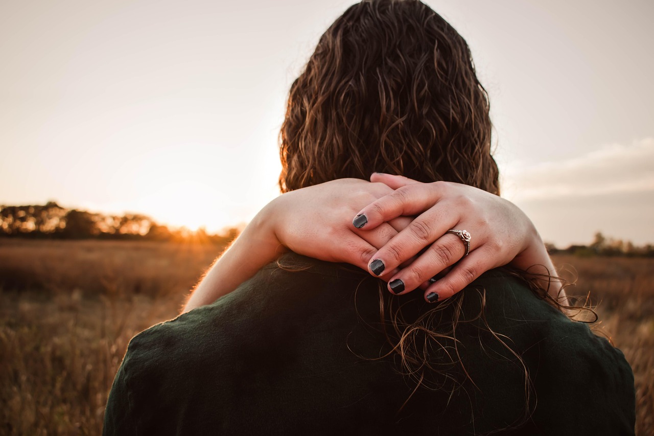 Alliances pour hommes : Traditions, mat&eacute;riaux et tendances modernes